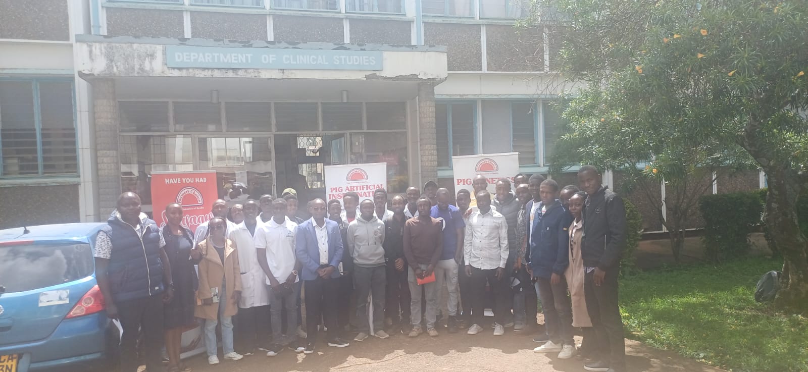 Department of Clinical Studies had the honor of hosting Dr. Geofrey Wamai from Farmer’s Choice Limited as a guest lecturer.